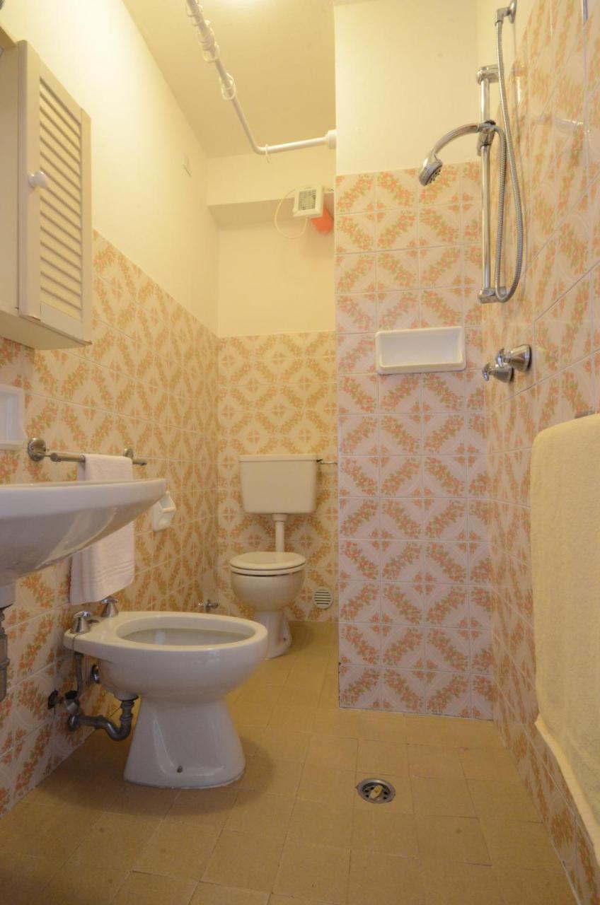 Appartamenti Splendid E Salisburgo บิบิโอเน ภายนอก รูปภาพ